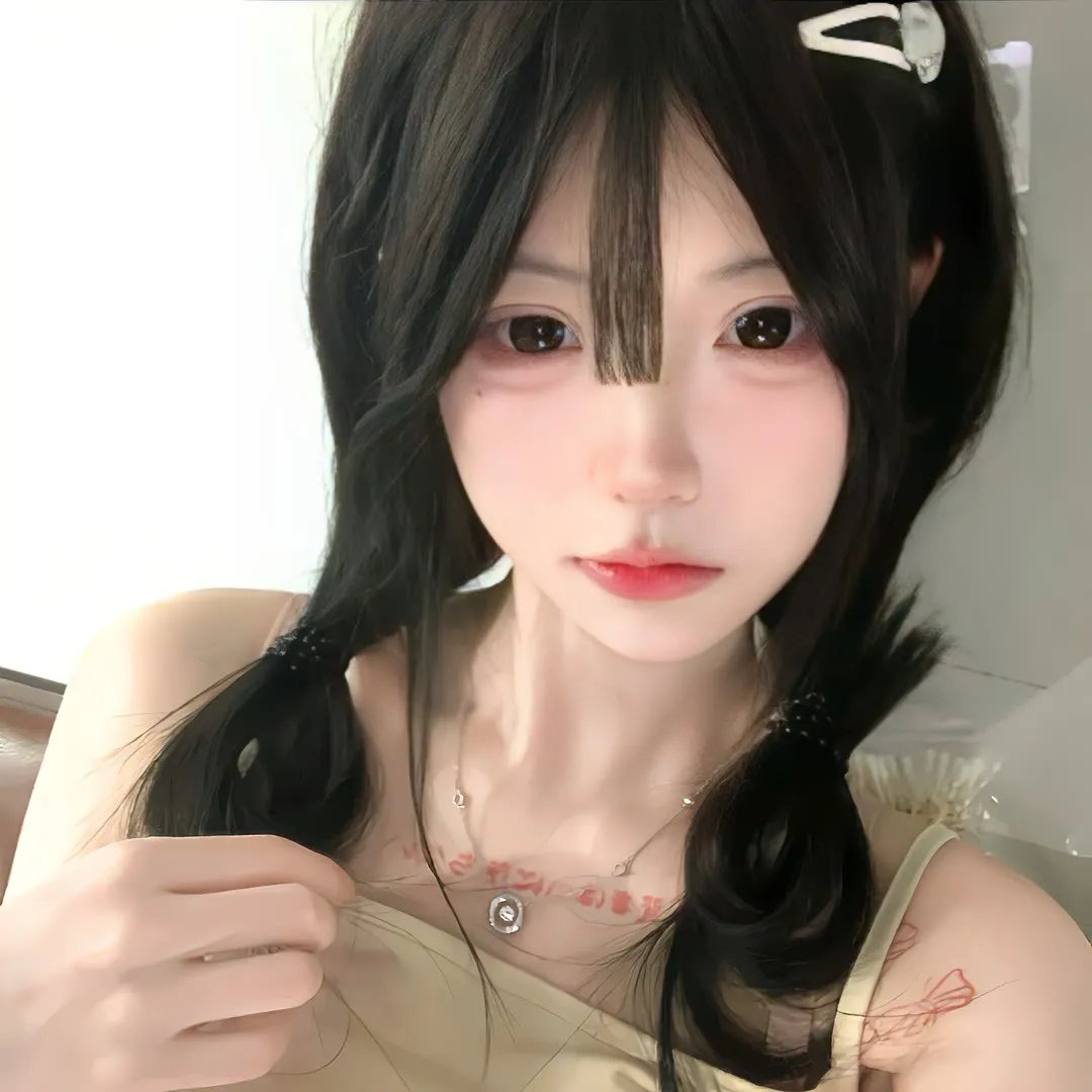 新生代小生又出大瓜：深夜密会神秘女子，工作室紧急辟谣，连续多日